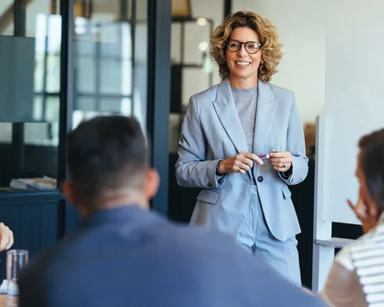 How B2B Distributors Can Use the Deal Economy to Beat Amazon